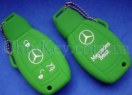 Чехол Mercedes smart key силиконовый 3 кнопки, зеленый