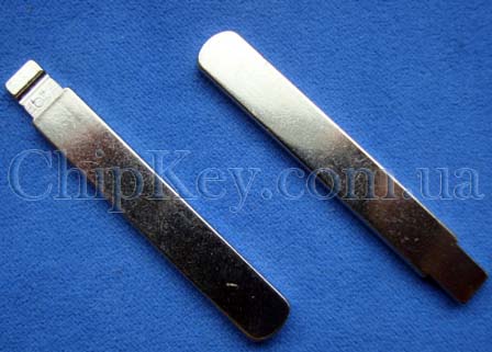 Ключ Subaru лезвие dat17